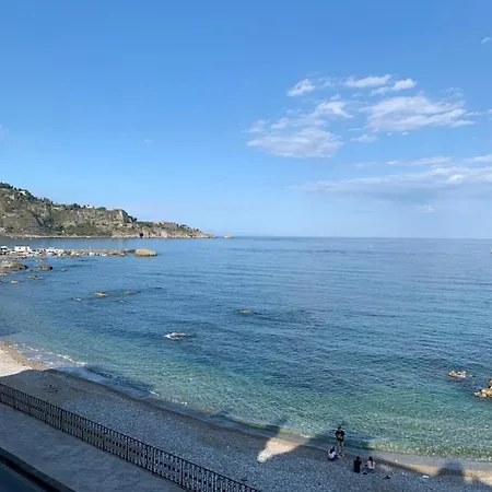 Loft Giardini Naxos